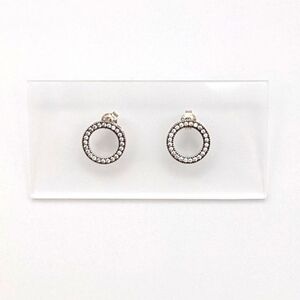 Sterling Silver circle stud earrings
